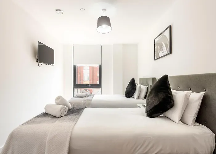 Stayzeni, Ouse Court York Elegant 2 Bed Flat